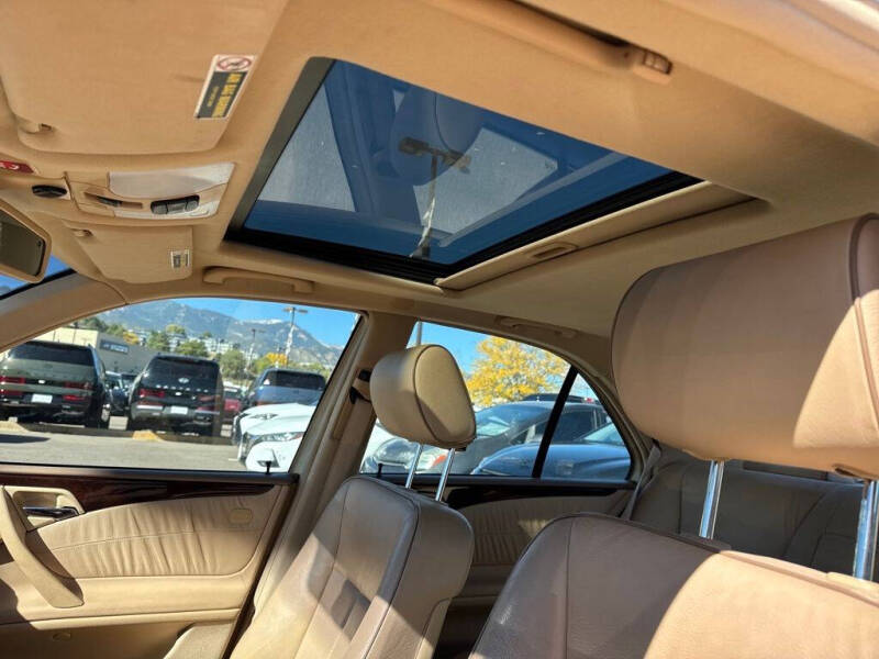 2001 Mercedes-Benz E-Class E 320