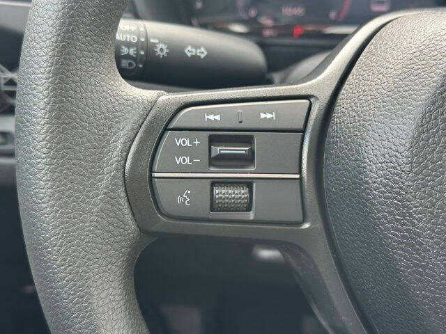 2025 Honda Accord SE