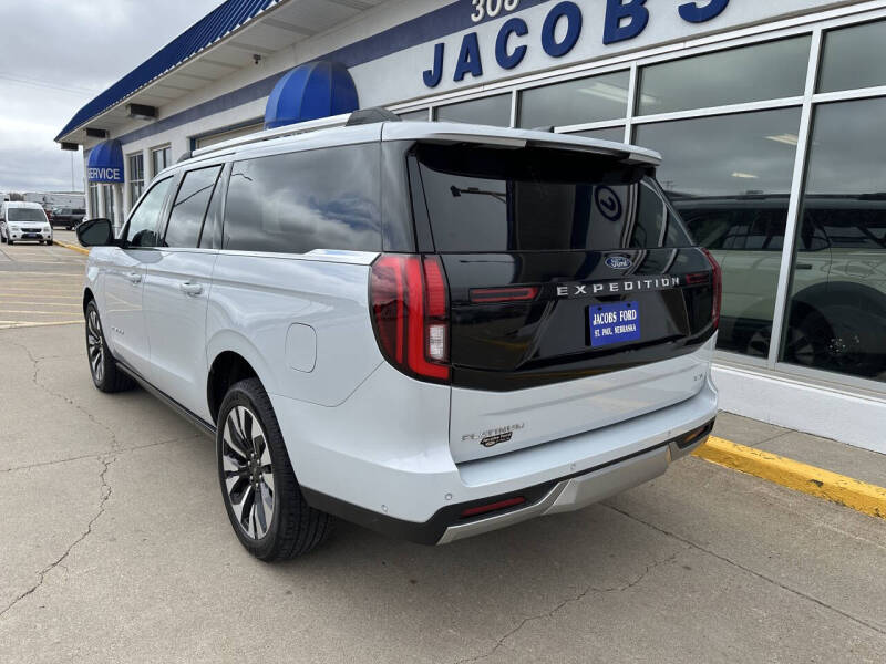 2025 Ford Expedition MAX Platinum