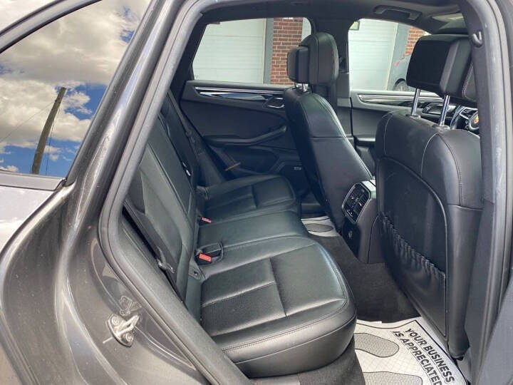 2018 Porsche Macan