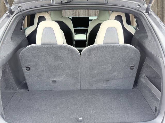 2023 Tesla Model X Plaid