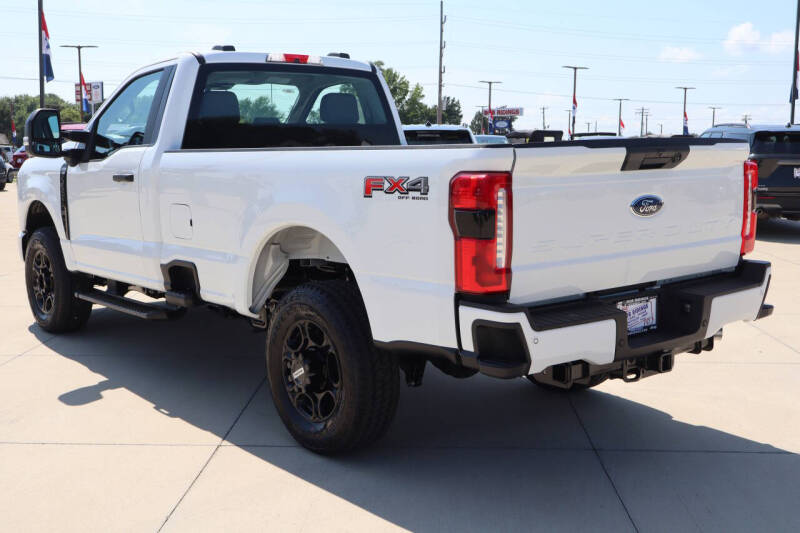 2025 Ford F-350 Super Duty XL