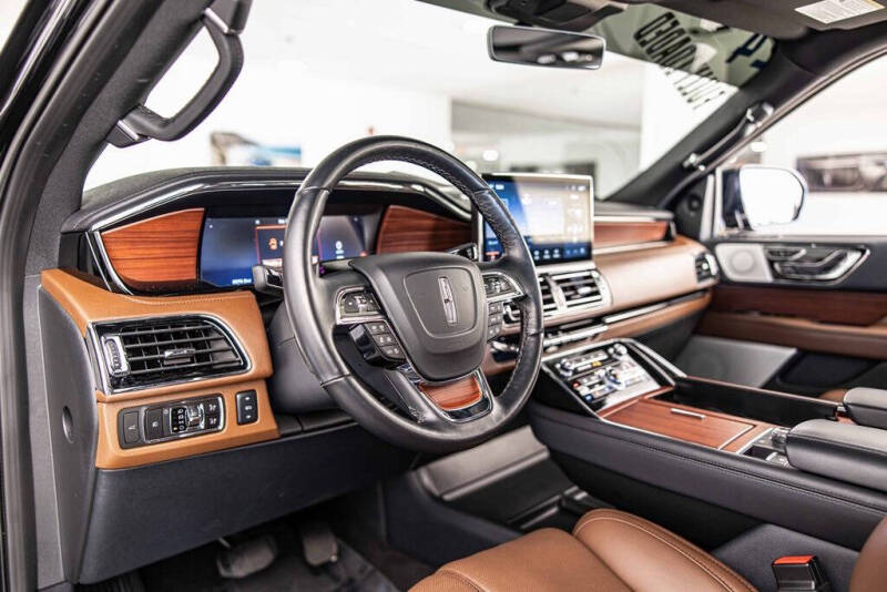 2024 Lincoln Navigator Reserve