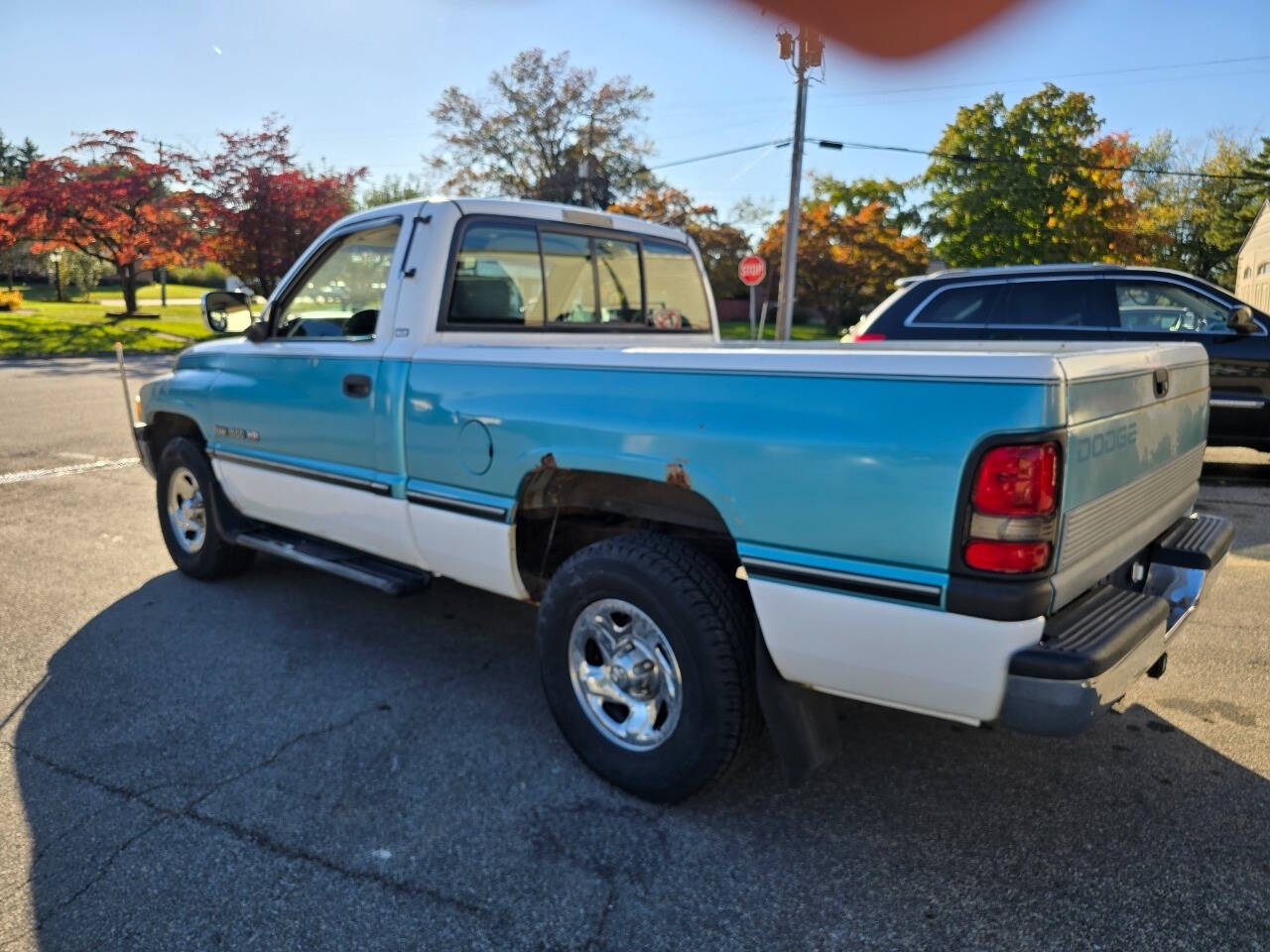 1996 Dodge Ram 1500 for sale at QUEENSGATE AUTO SALES in York, PA