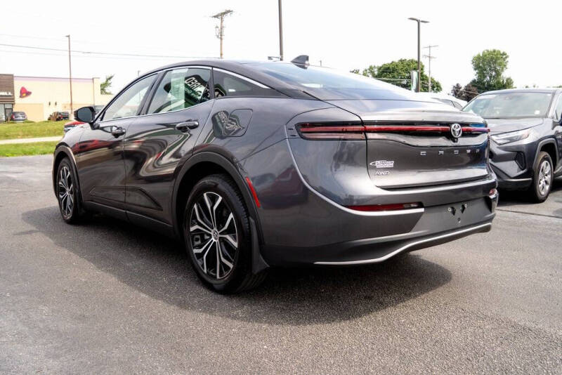 2023 Toyota Crown XLE