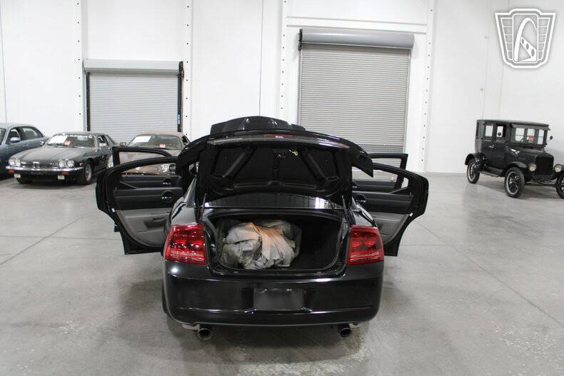 2006 Dodge Charger SRT-8