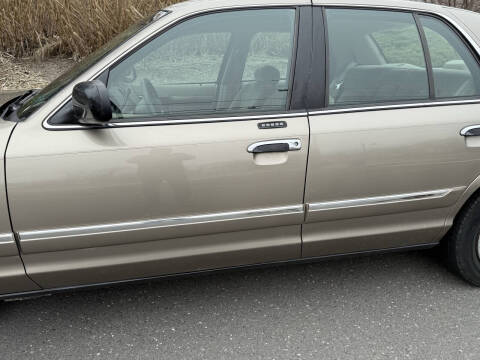 2002 Mercury Grand Marquis GS