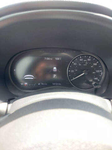 2024 Nissan Kicks SV