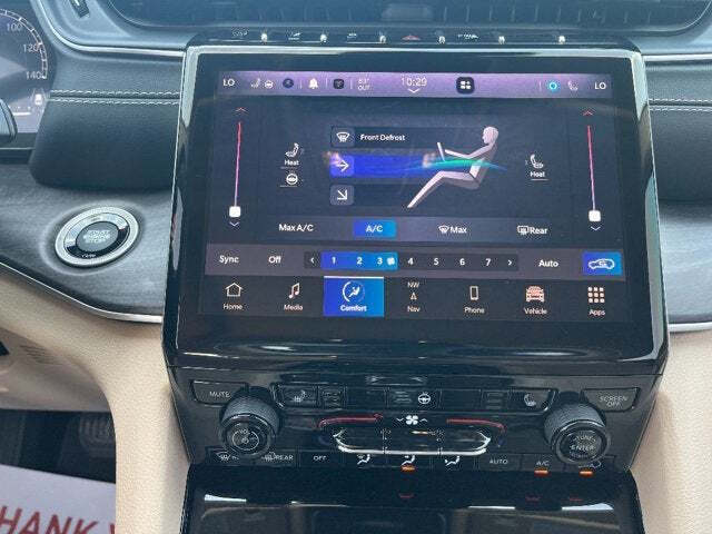 2022 Jeep Grand Cherokee 35