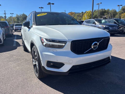 2019 Volvo XC40 T5 R-Design