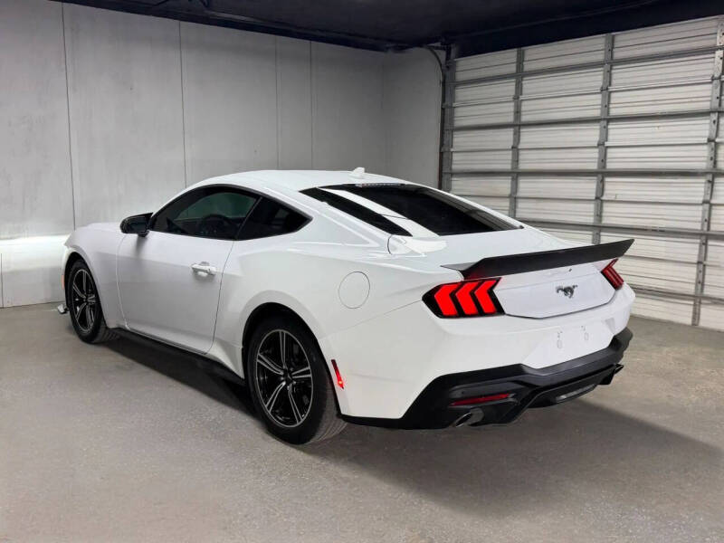 2024 Ford Mustang