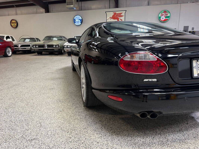 2005 Jaguar XKR