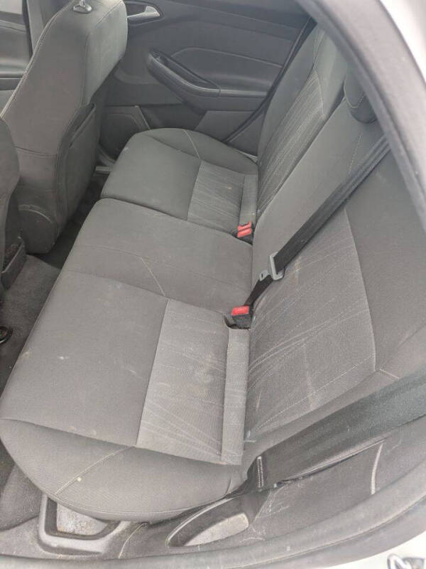 2015 Ford Focus SE