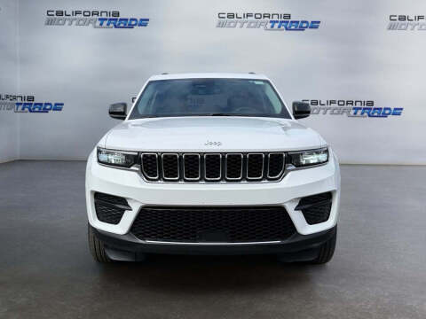 2023 Jeep Grand Cherokee Laredo