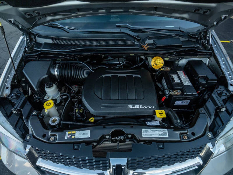 2016 Dodge Grand Caravan SXT Plus