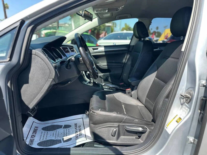 2017 Volkswagen Golf Alltrack