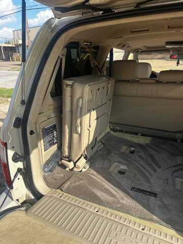2003 Lexus LX 470