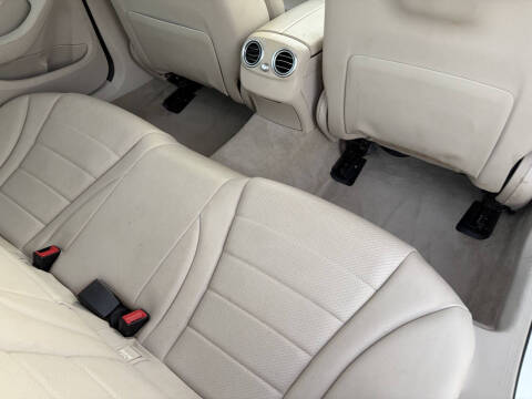 2017 Mercedes-Benz C-Class C 300 Luxury 4MATIC