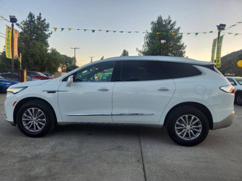 2022 Buick Enclave Essence