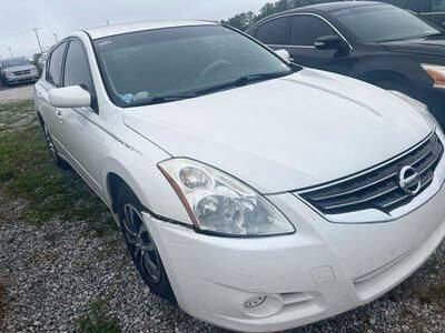 2011 Nissan Altima for sale at Tates Creek Motors KY in Nicholasville KY