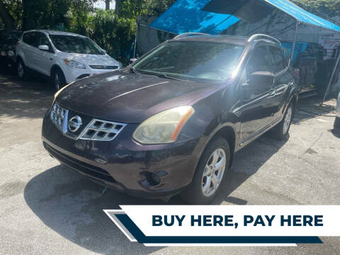 2011 Nissan Rogue for sale at Styln Auto Corp in West Park FL