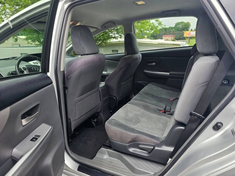 2012 Toyota Prius v Three