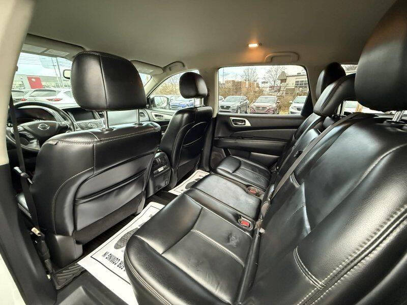 2017 Nissan Pathfinder