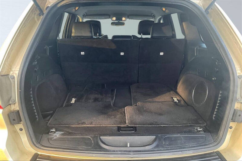 2011 Jeep Grand Cherokee Laredo