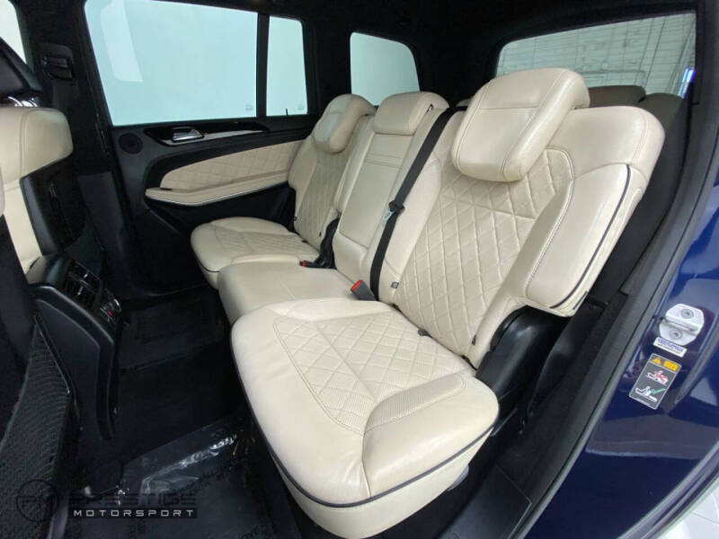 2014 Mercedes-Benz GL-Class GL 550 4MATIC