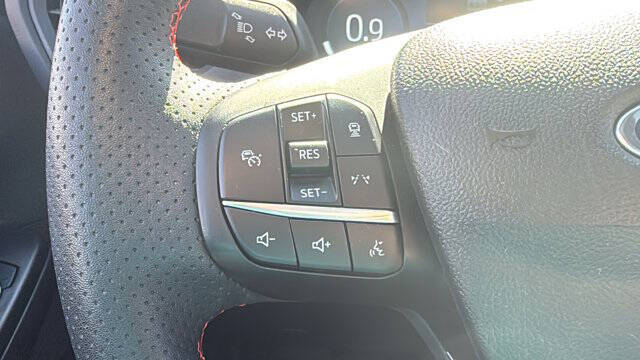 2023 Ford Escape ST-Line Select