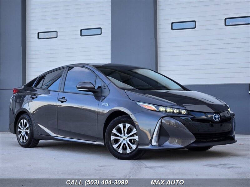 2021 Toyota Prius Prime LE