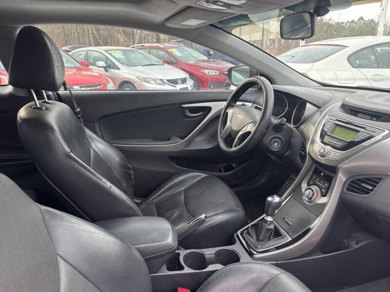 2013 Hyundai Elantra Coupe SE