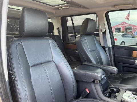 2015 Land Rover LR4 HSE LUX