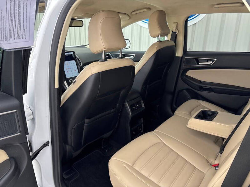 2024 Ford Edge