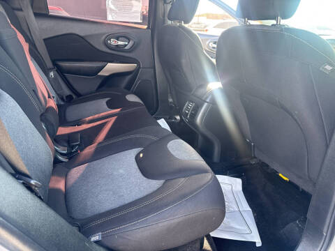 2018 Jeep Cherokee Latitude