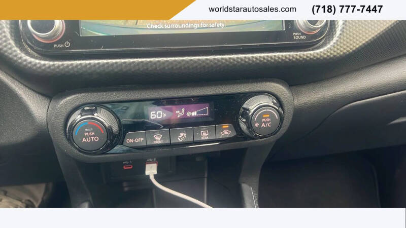 2021 Nissan Kicks SV