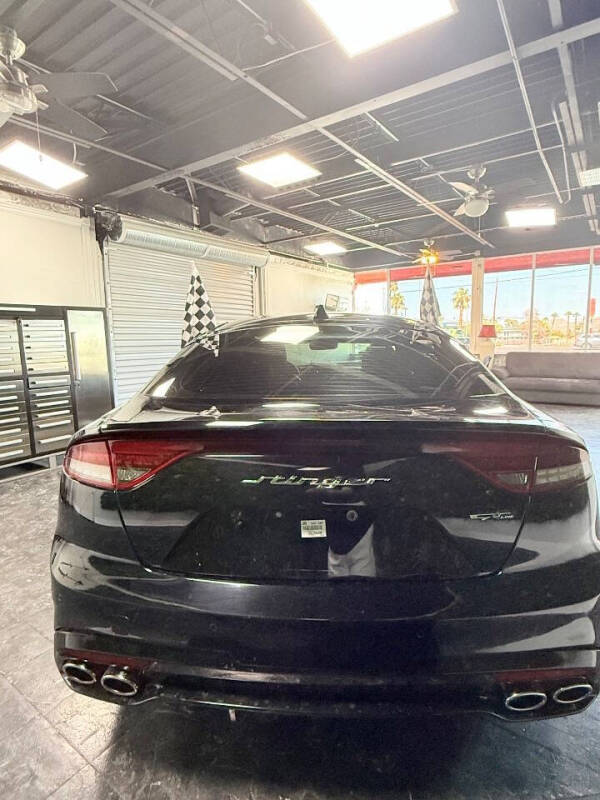 2022 Kia Stinger GT-Line