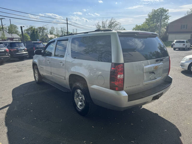 2012 Chevrolet Suburban LT