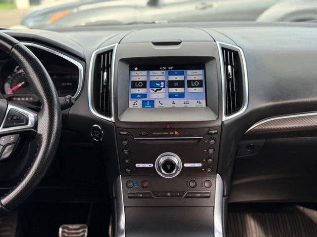 2019 Ford Edge ST