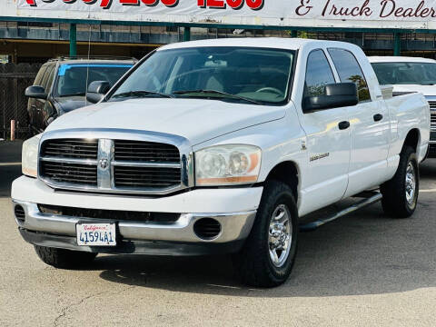 2006 Dodge Ram 2500 for sale at Pemex Auto Center in Fresno CA