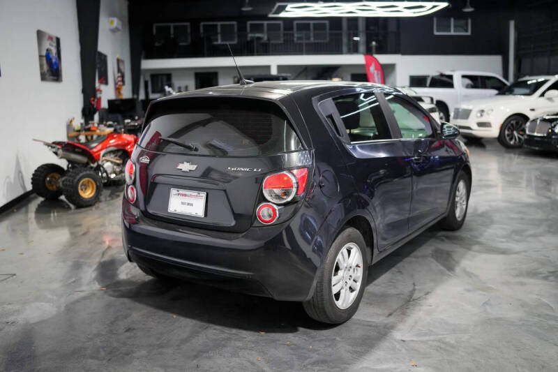 2014 Chevrolet Sonic LT Auto