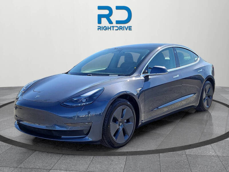 2020 Tesla Model 3 Standard Range Plus
