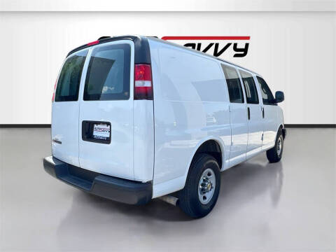 2023 Chevrolet Express 2500