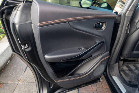 2022 Aston Martin DBX