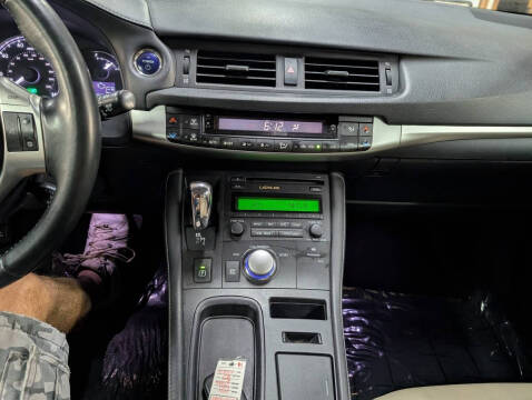 2011 Lexus CT 200h