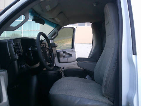 2017 Chevrolet Express 2500