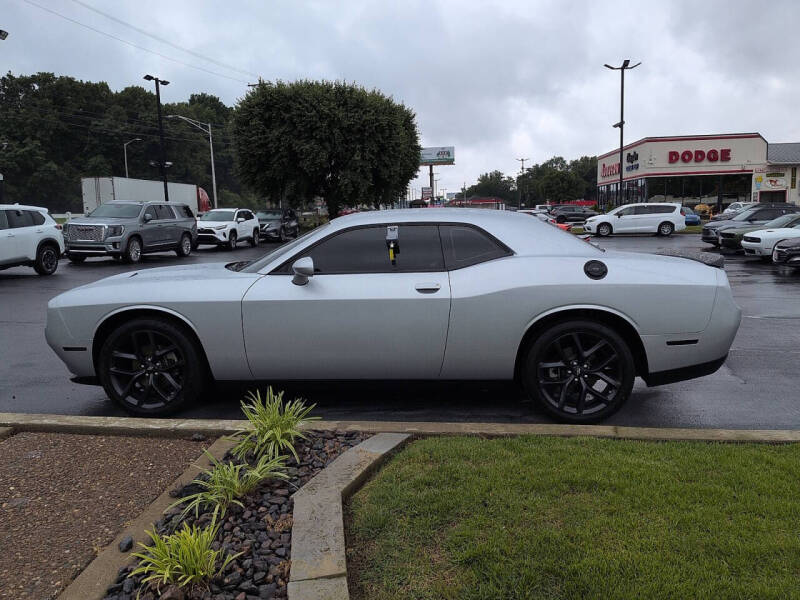 2023 Dodge Challenger SXT