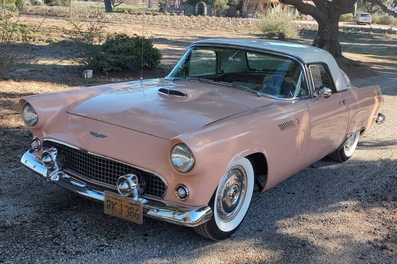 1956 Ford Thunderbird
