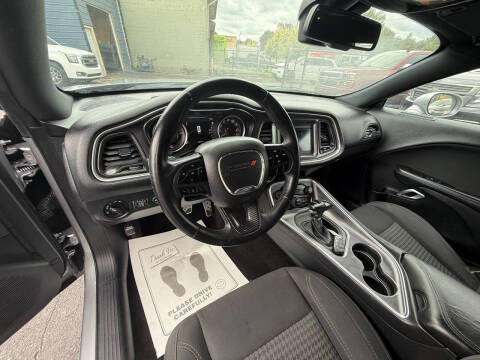 2018 Dodge Challenger SXT