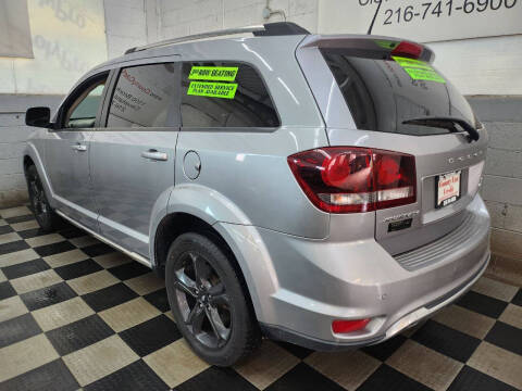 2020 Dodge Journey Crossroad